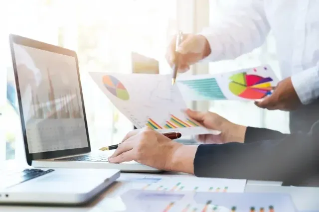 Credit and Leasing Management